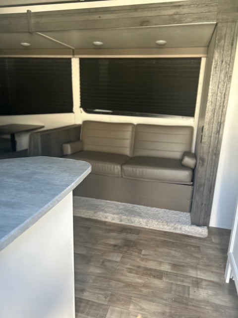 2022 Hideout 272BH