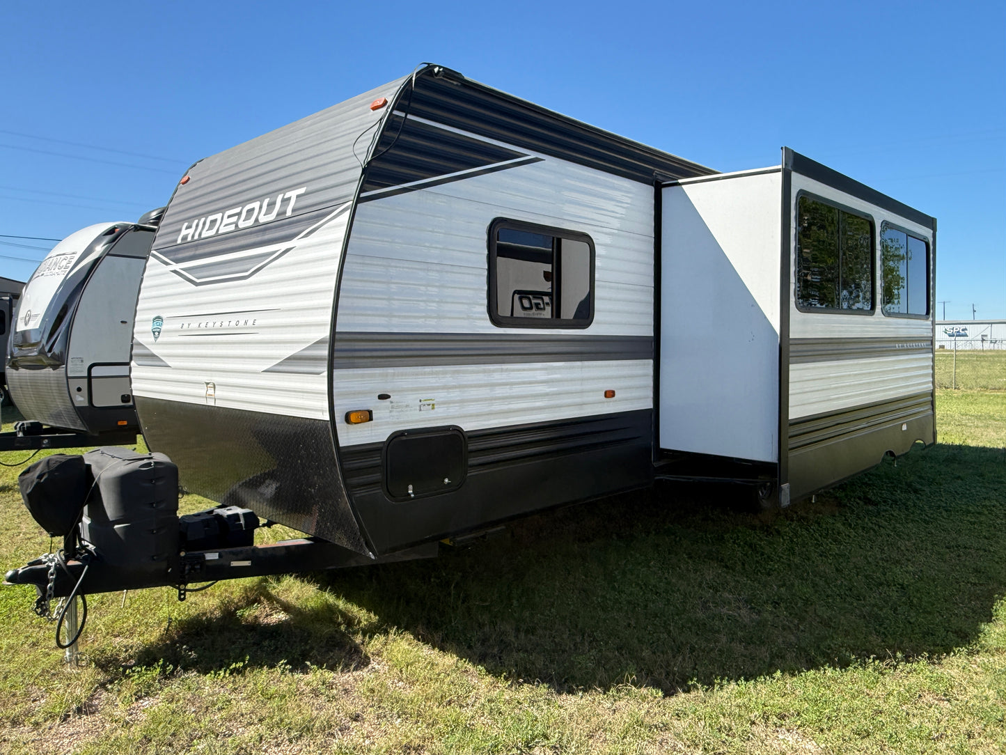 2022 Hideout 272BH
