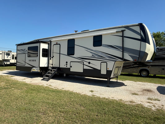 2019 Sierra 375RL