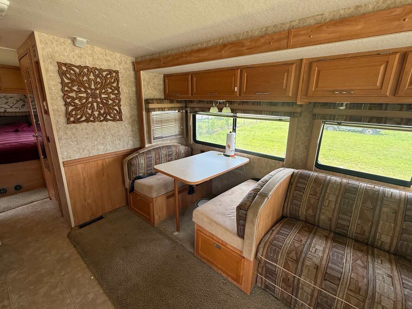 2007 Winnebago Sightseer