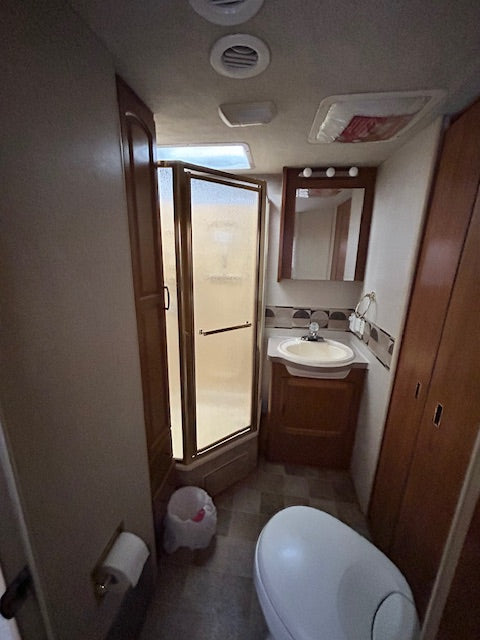 2006 Tioga F450