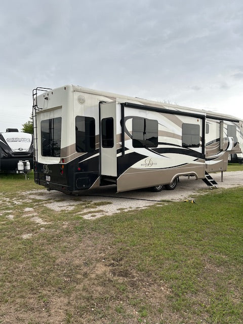 2015 DRV NORTHERN STAR