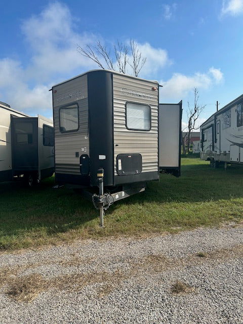 2017 Cherokee V-Nose 274VFK